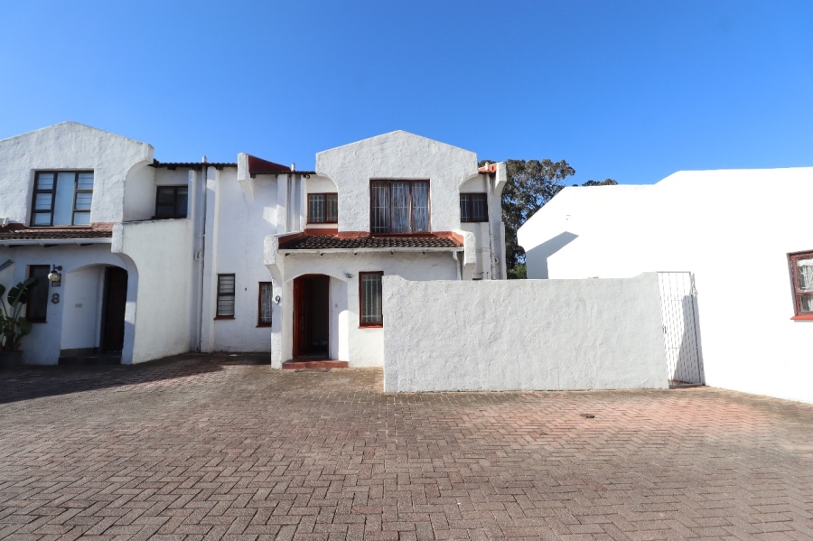 3 Bedroom Property for Sale in Greenshields Park Eastern Cape